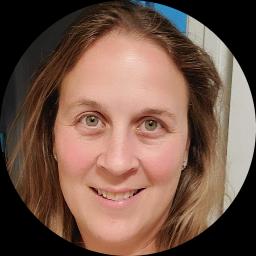 Psychologist Jacqueline Paprzycki providing different types of therapy in San Antonio