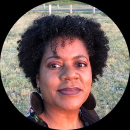 Psychologist Kamia Esquerra providing different types of therapy in San Antonio