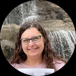 Psychologist Brittany Langhoff providing different types of therapy in Philadelphia