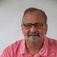 Psychologist Edward Samaro providing different types of therapy in Jacksonville