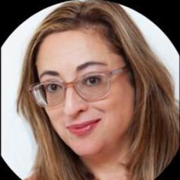 Psychologist Alexandra "Lexy" Spett providing different types of therapy in Los Angeles