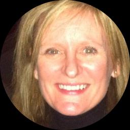 Psychologist Tina Resneck providing different types of therapy in Seattle